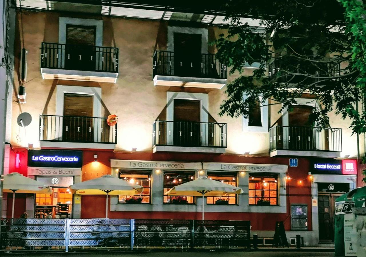 Hostal Becerril Becerril de la Sierra Kültér fotó